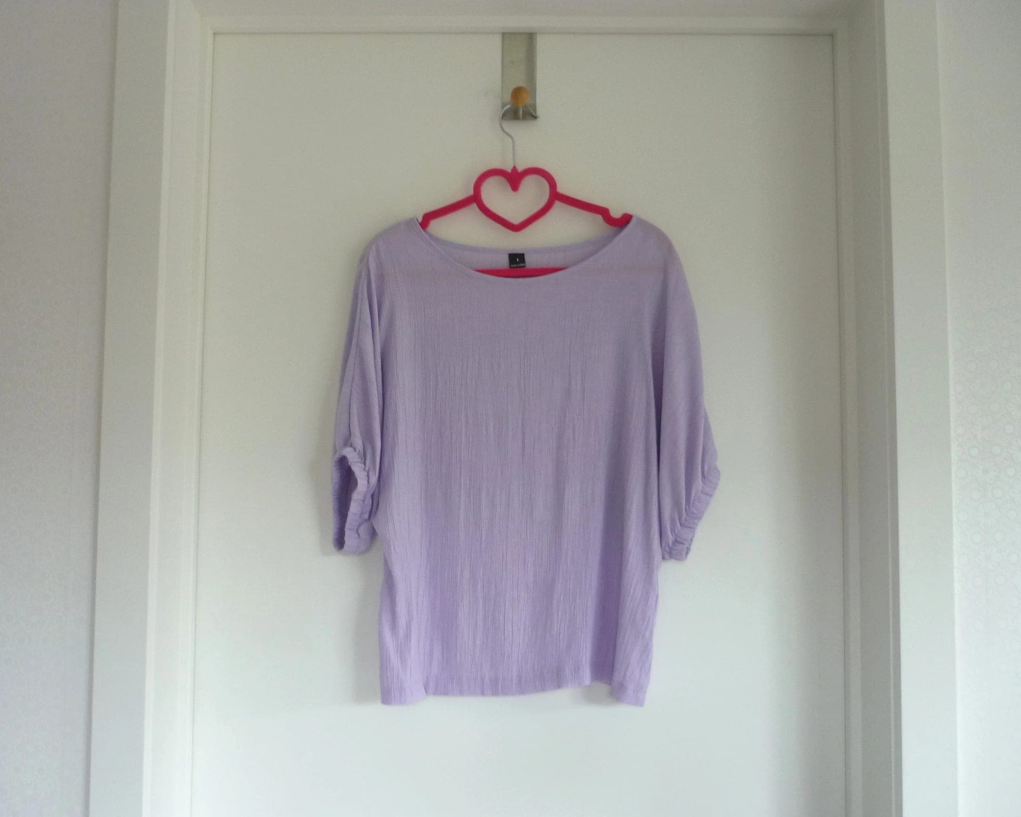 Purple loose blouse in crinkle fabric Size S