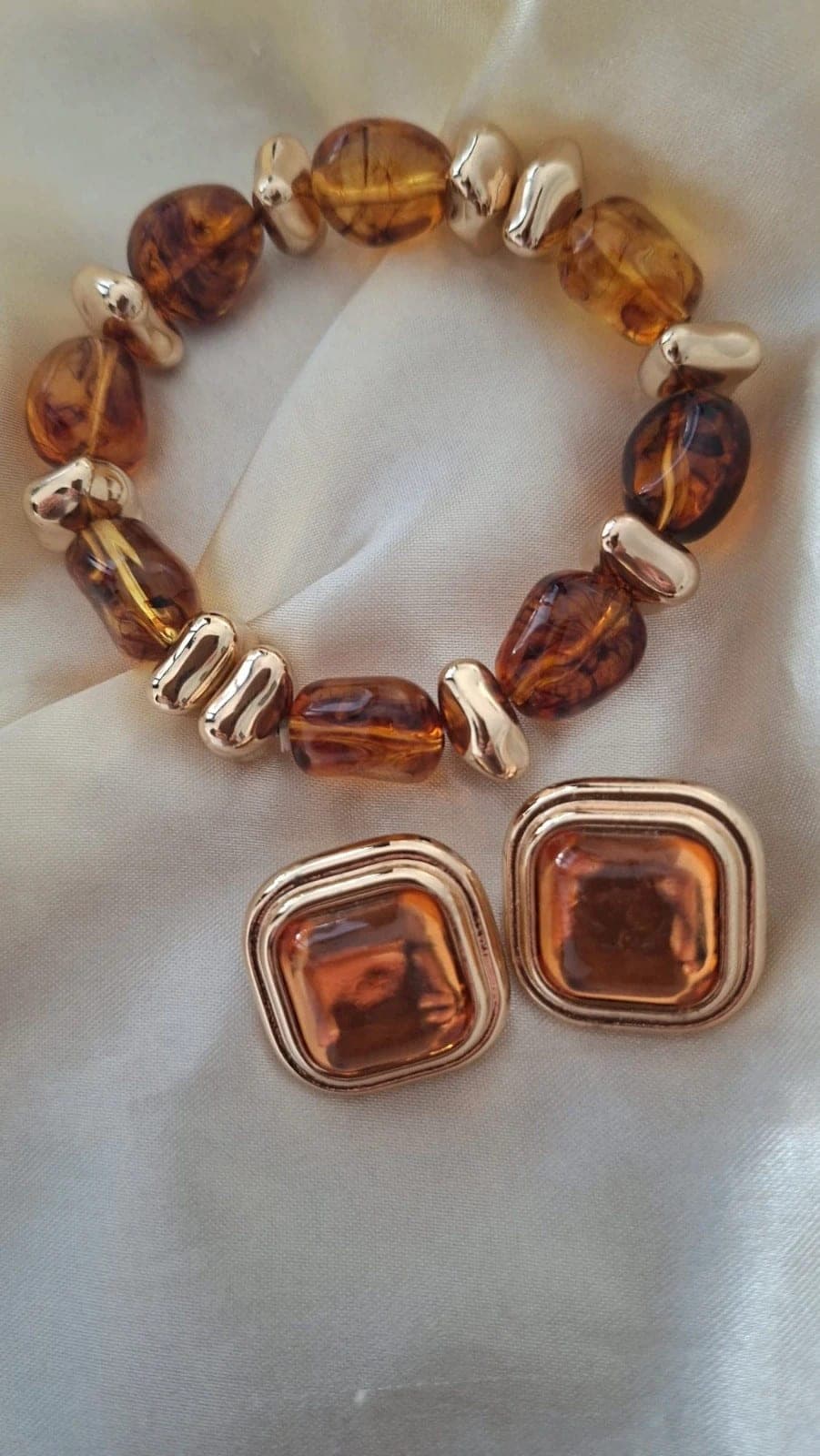 Vintage bruine juwelen set met armband en oorbellen van Bijou Brigitte