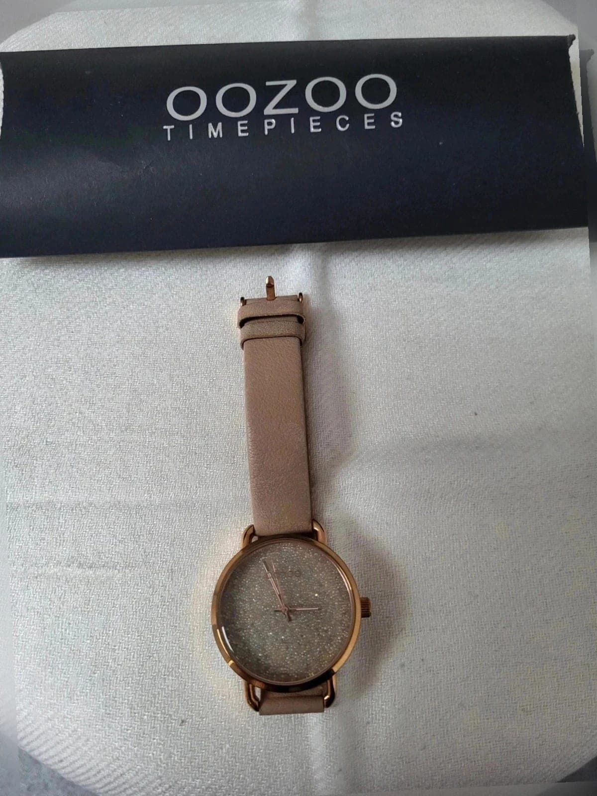 Oozoo Horloge Model C9100 Met lederen band