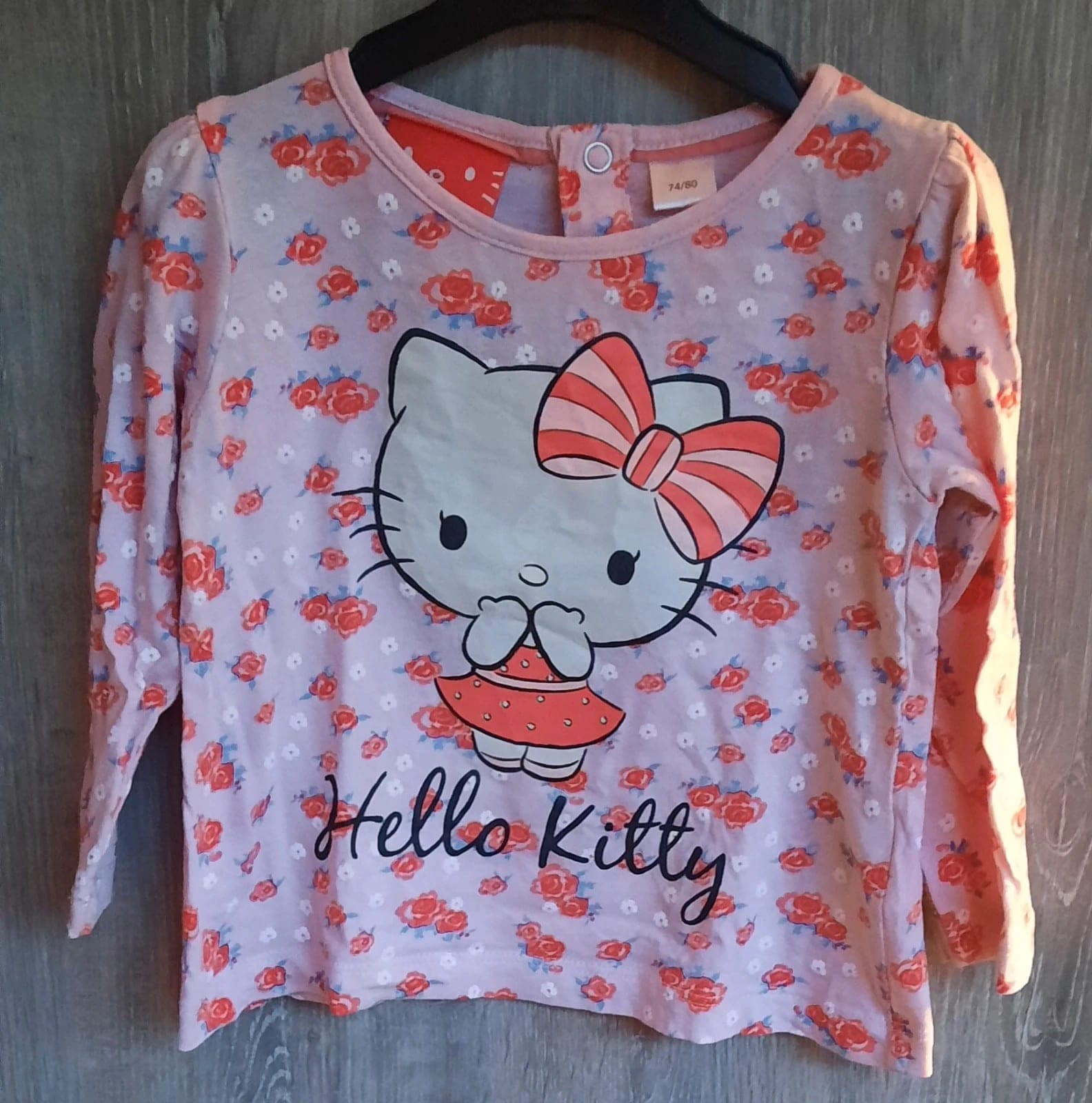 Hello Kitty longsleeve maat 74 cm