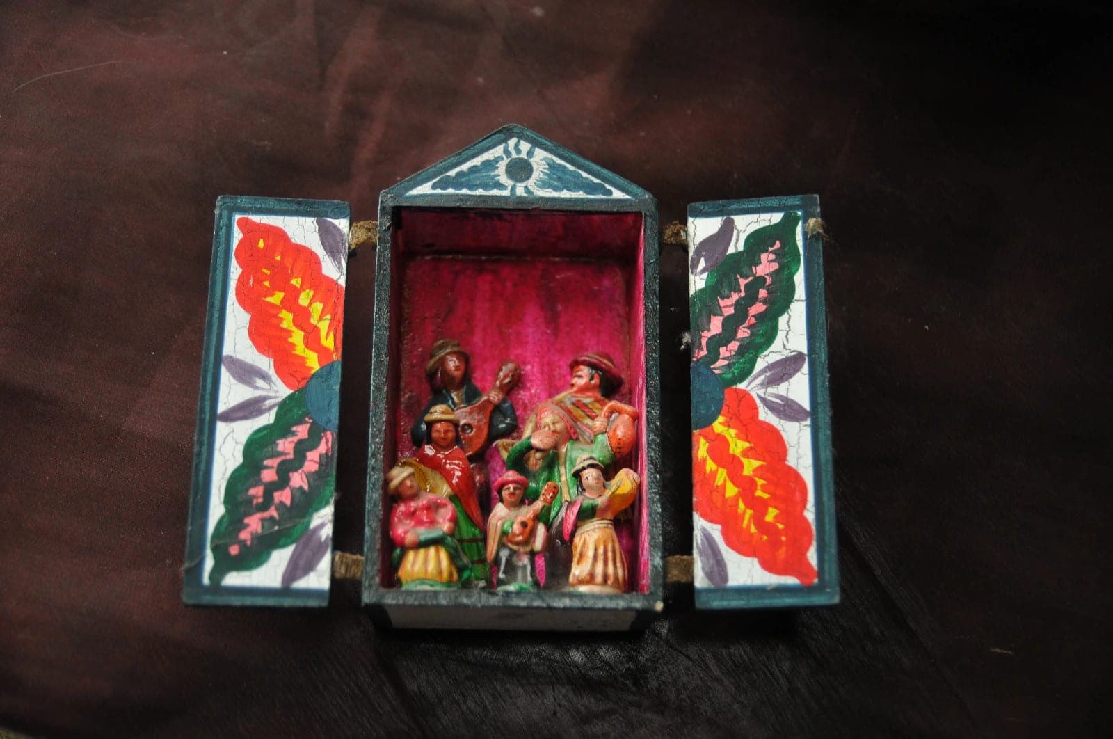 Peruviaanse retablo miniatuur huisje Peru