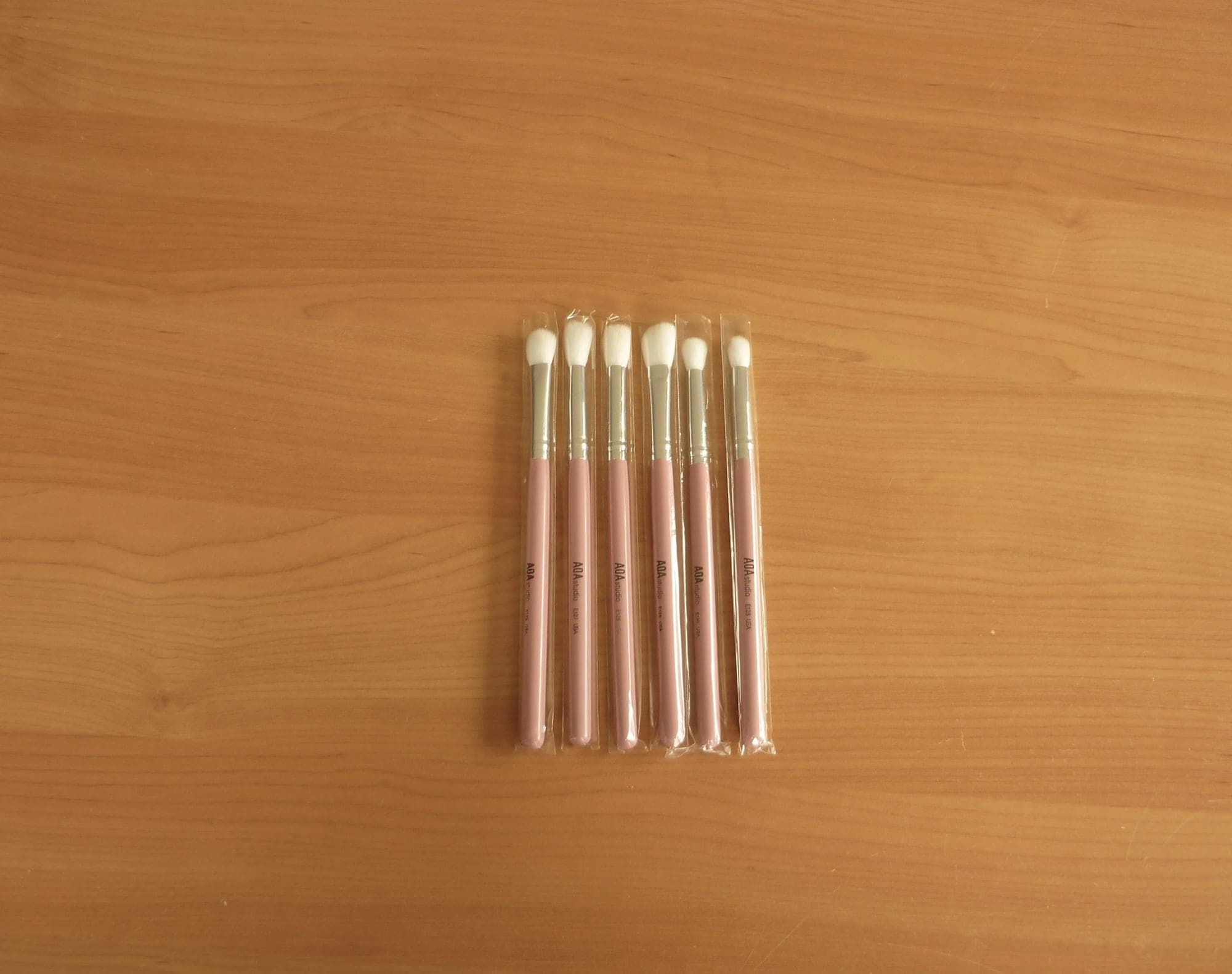 Set van 6 oudroze make-up brushes penselen
