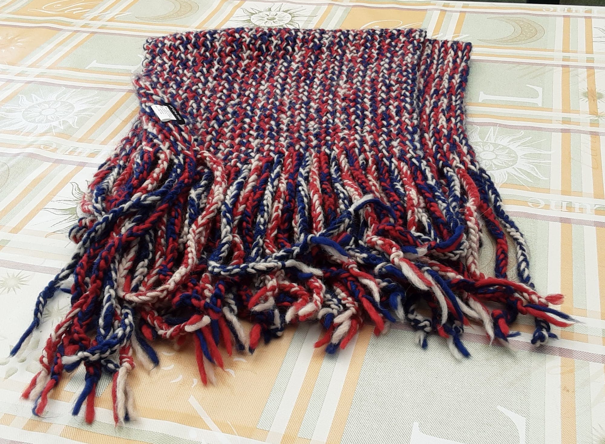 Caroline Biss gebreide sjaal rood/blauw/wit met franje