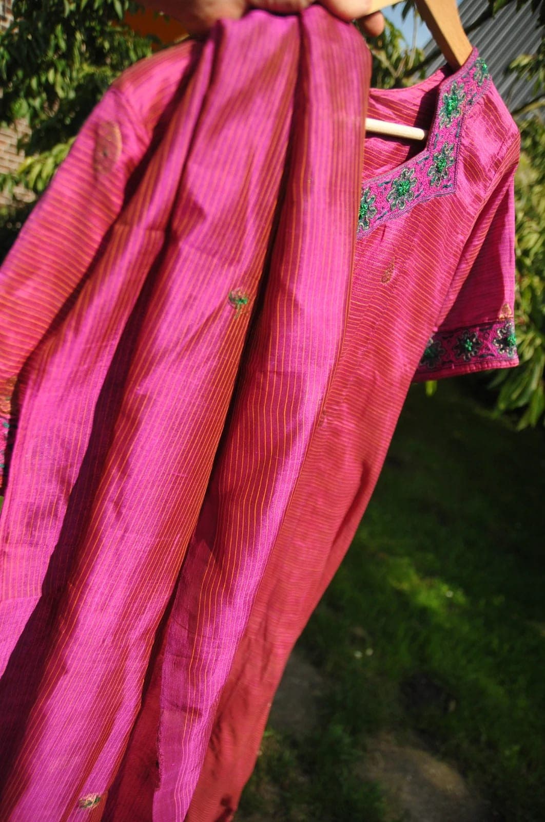 Salwar kameez set Handmade Beauty fuchsia