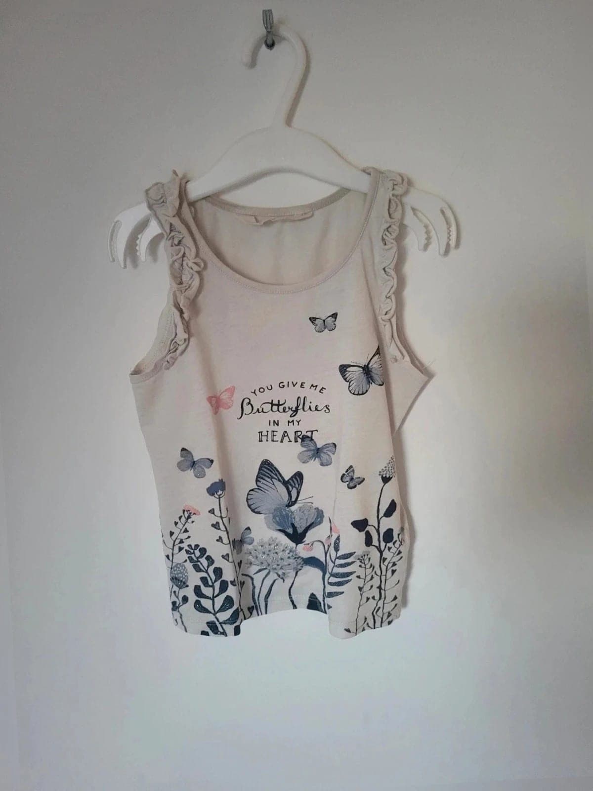 🦋 H&M meisjes topje Met vlinders | maat 110/116 🌸