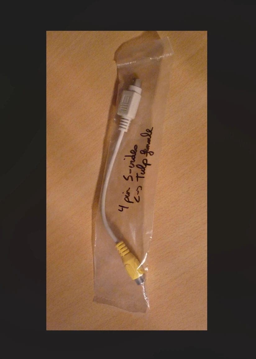 Conversiestuk omzetter adapter 4-pins S-video van naar Tulp Cinch RCA female