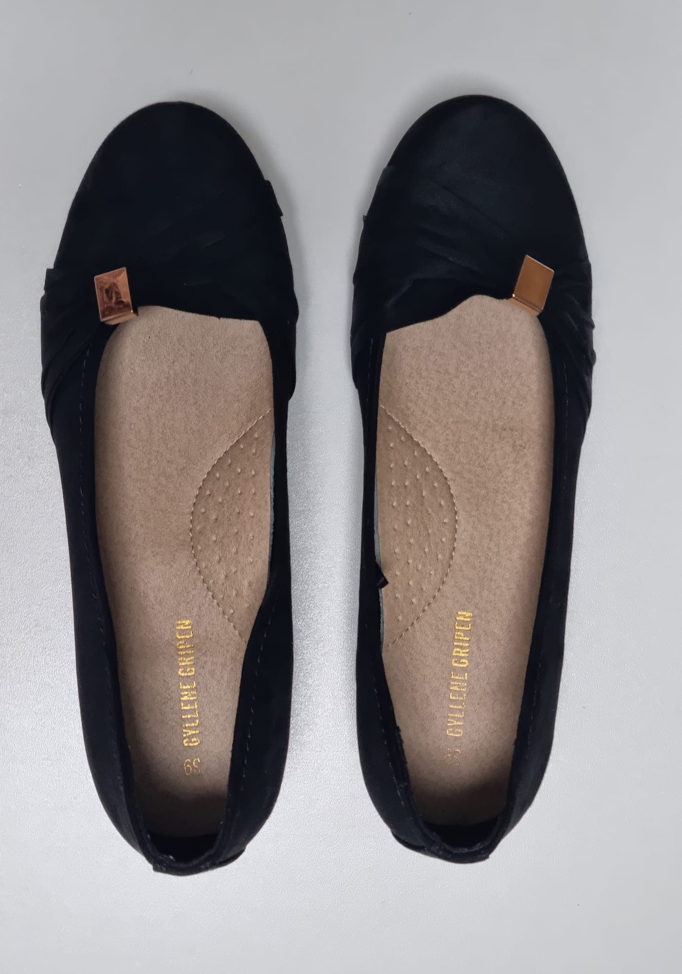 Zwarte suède ballerina's