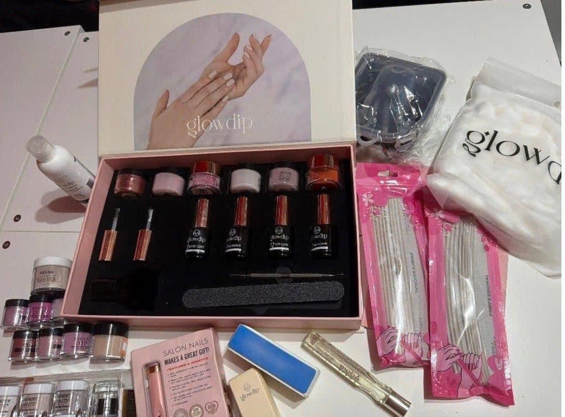 Glowdip nagelset met gel polish, dip powder en tools