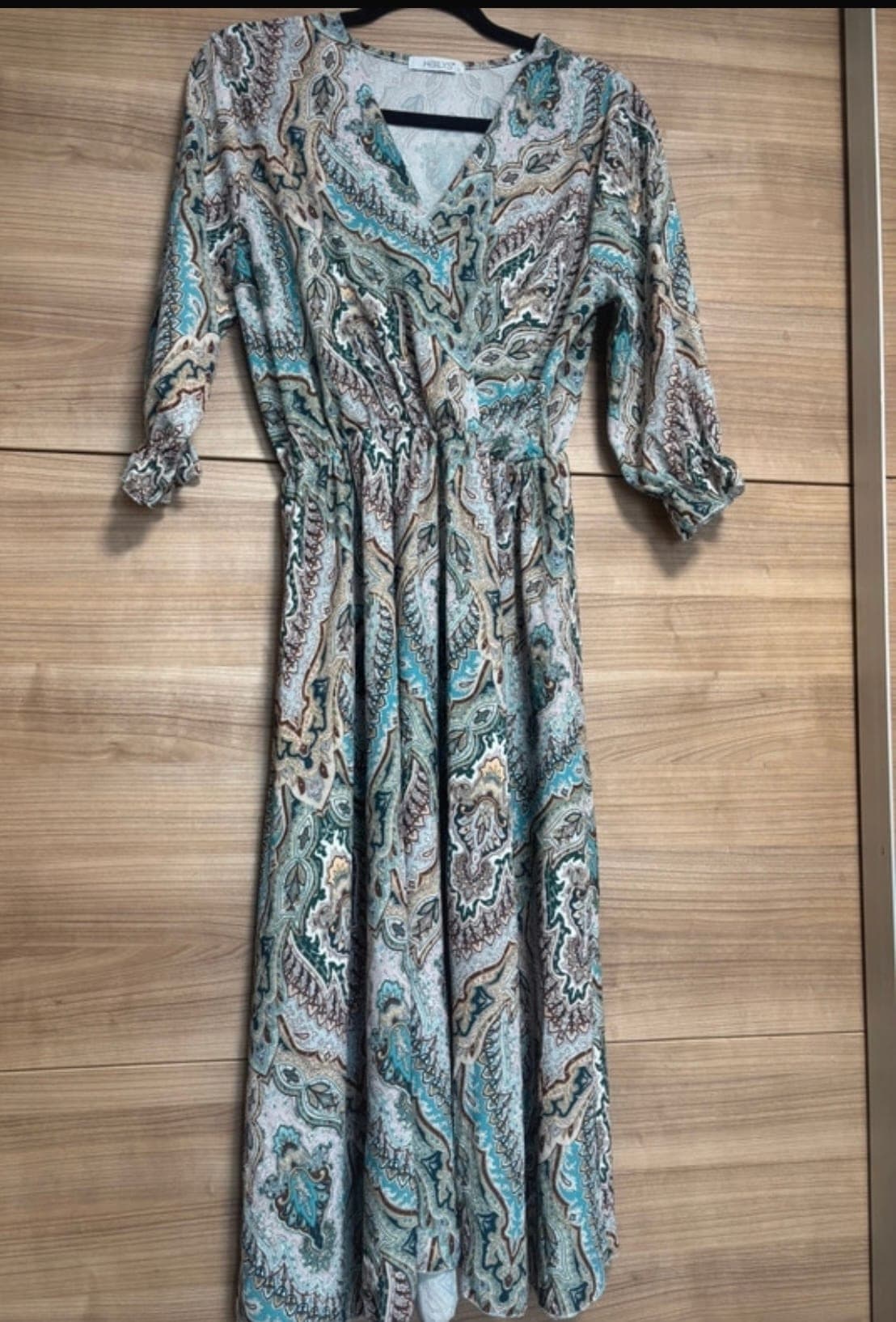 Midi jurk met paisley print / Boho overslagjurk v-hals