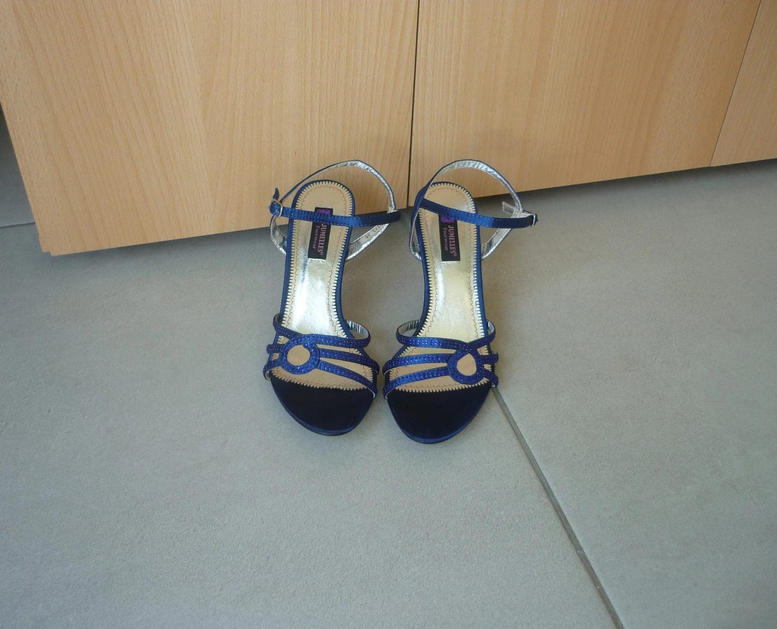 Blauwe satijnen hakken schoenen met strass Maat 38
