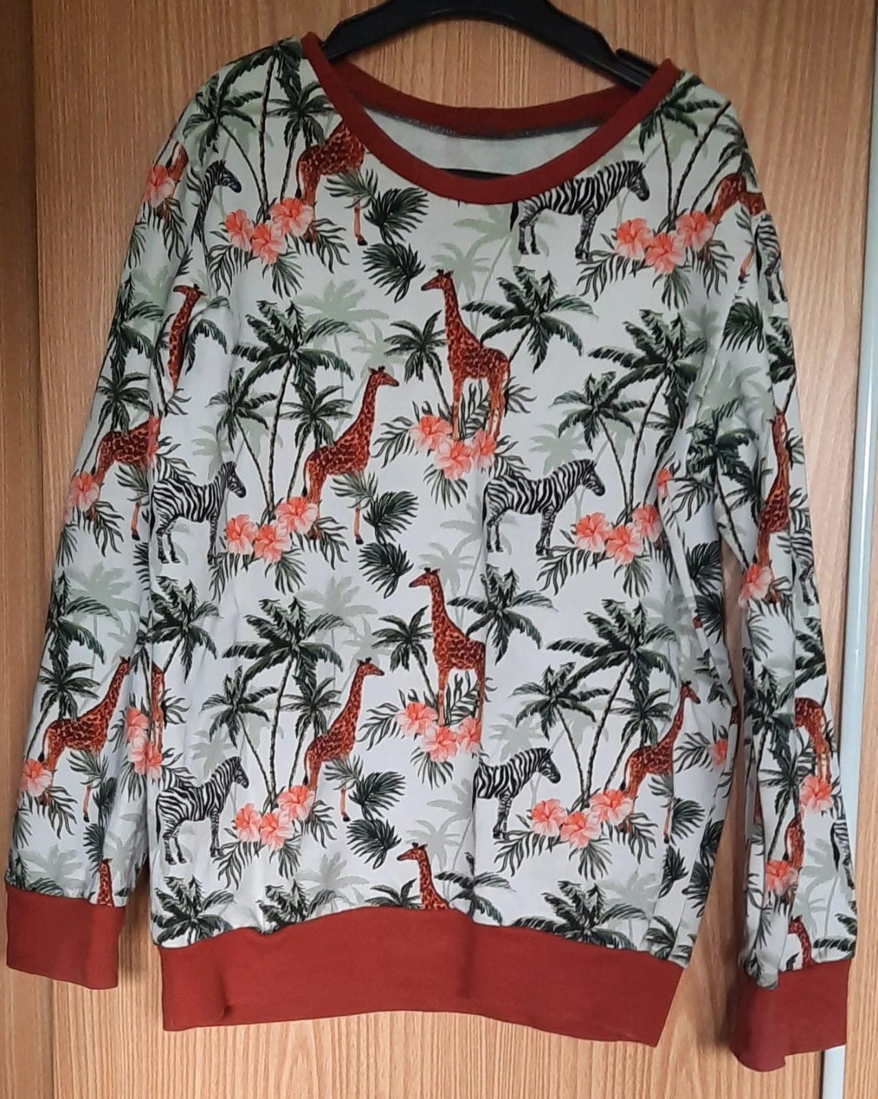 Truitje giraf en zebra 116 cm