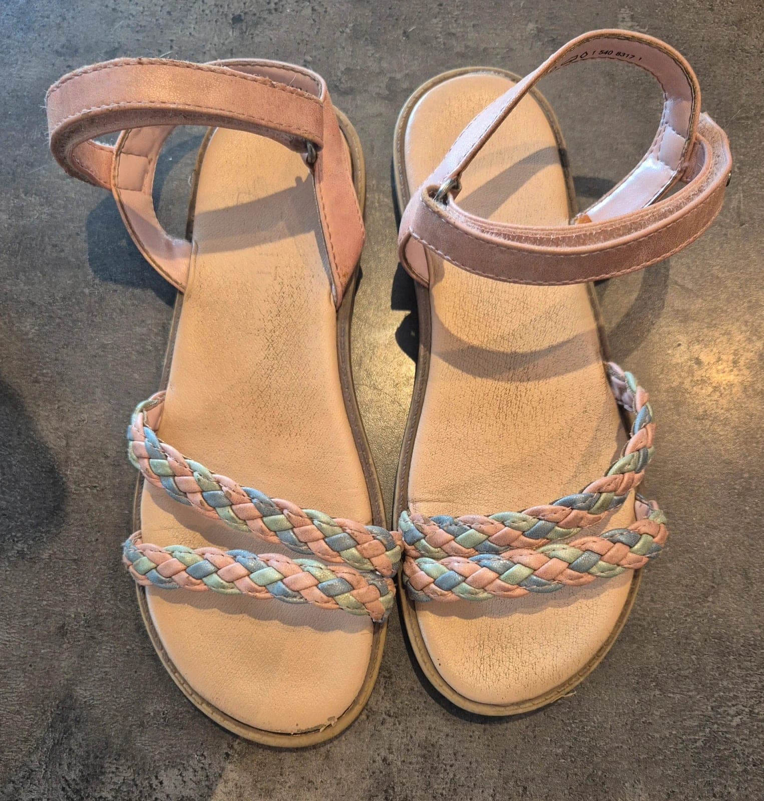 Esprit kindersandalen in goede staat