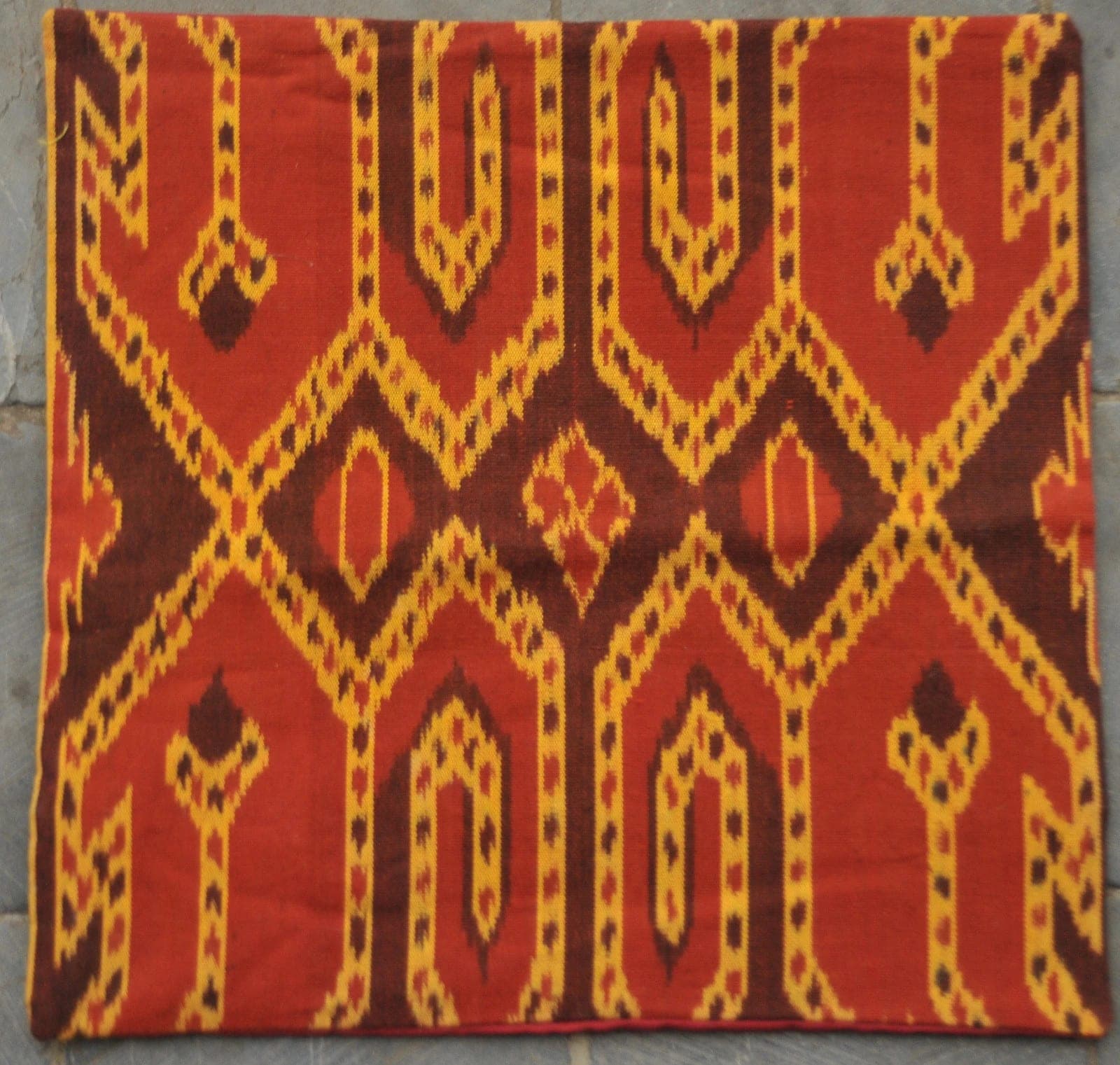 Kussenhoes Ikat geweven Java 40x40