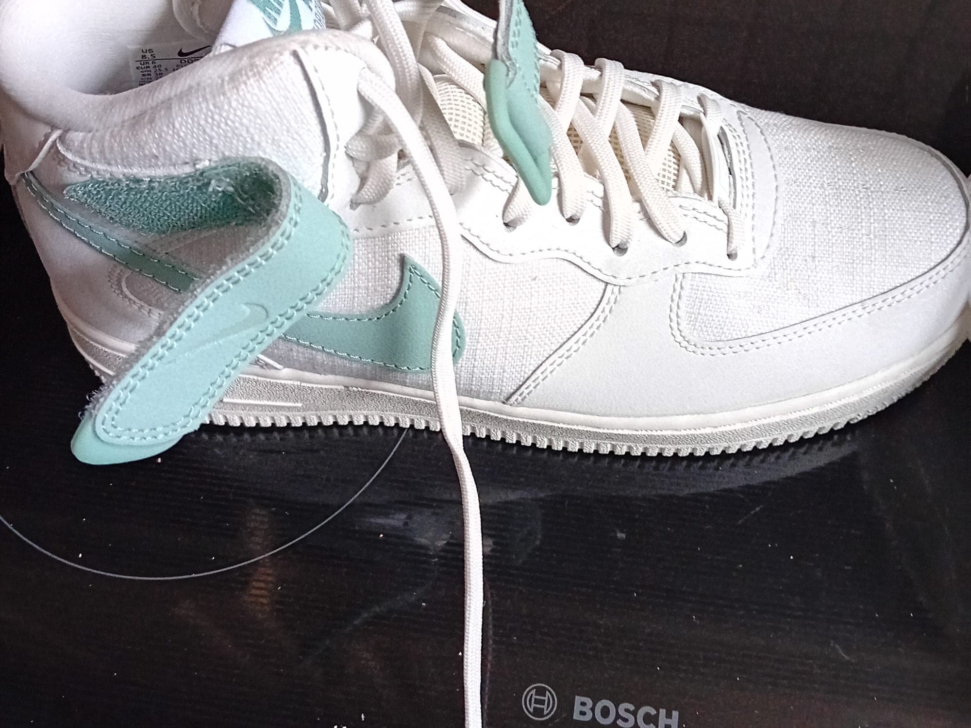 Nike Air Jordan 1 Retro High wit met mint groen