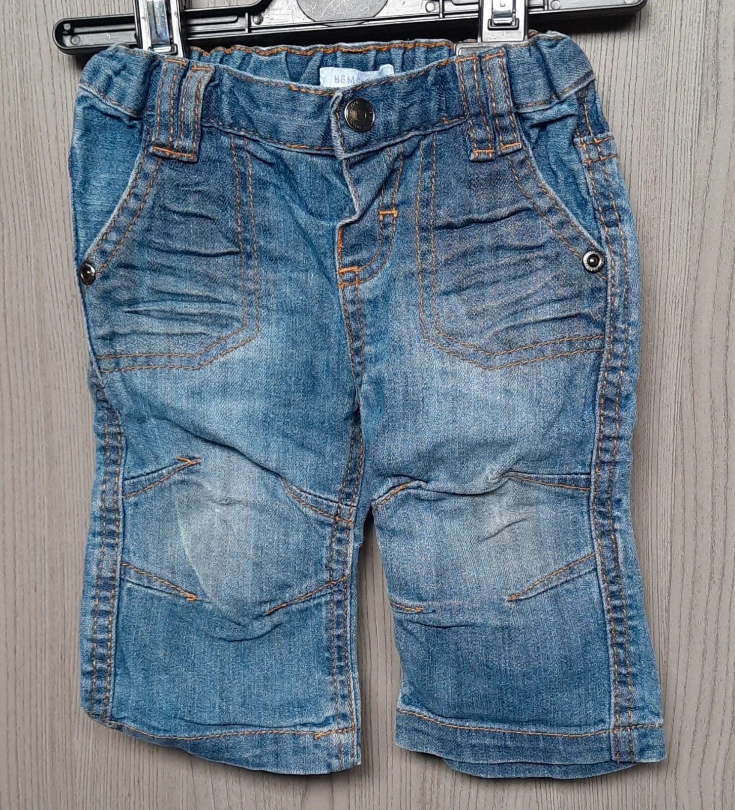 HEMA jeansbroek maat 68 (6-9 maanden)