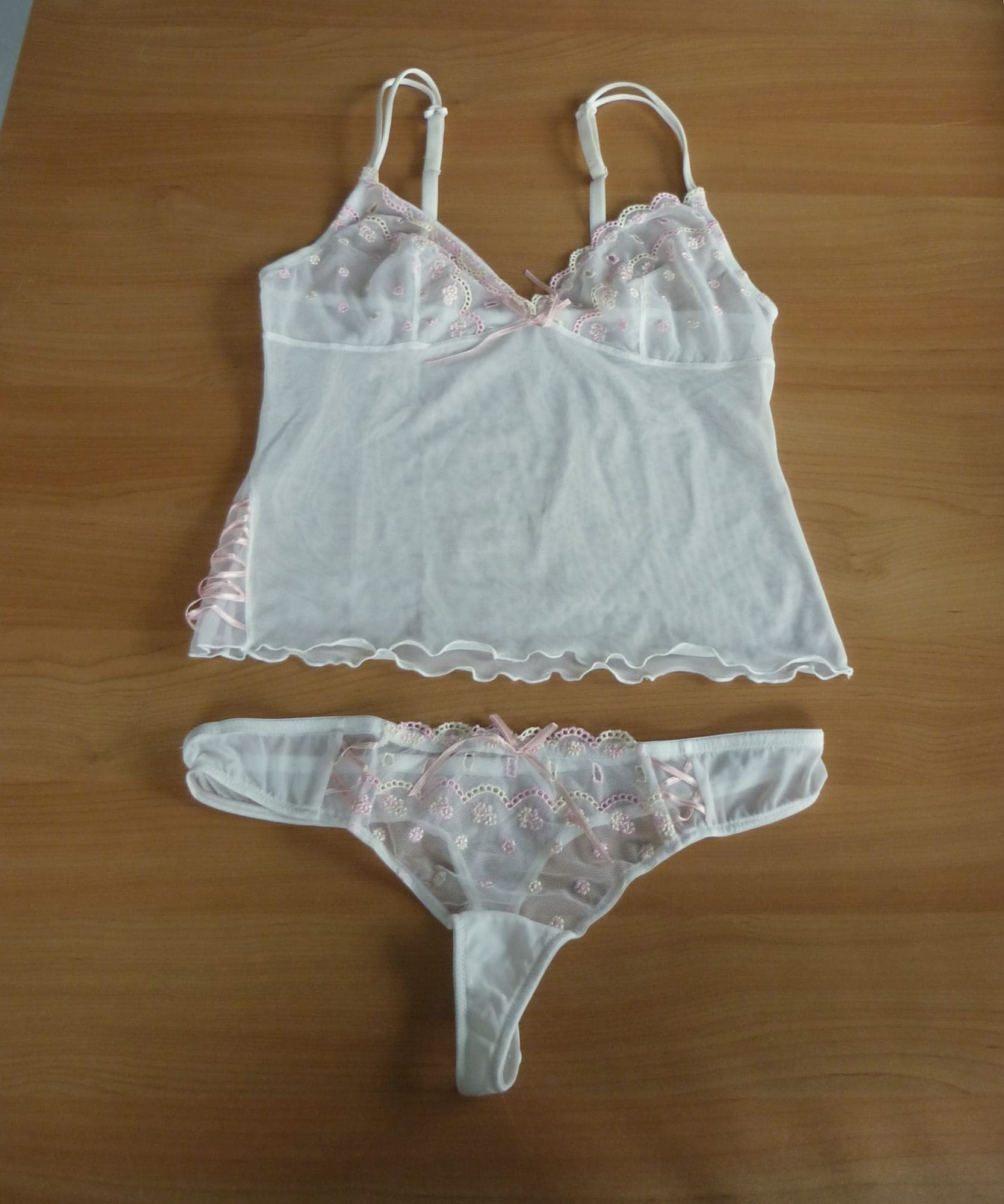 Ecru off-white lingerie set top with string pink flowers Size 36