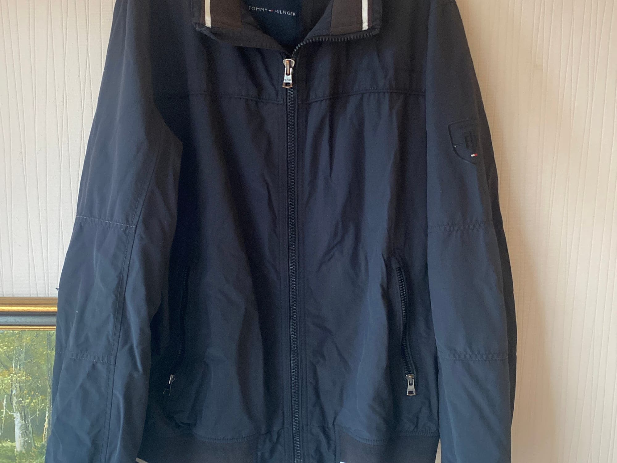 Tommy Hilfiger Windbreaker Jacket Zwart met Witte Strepen