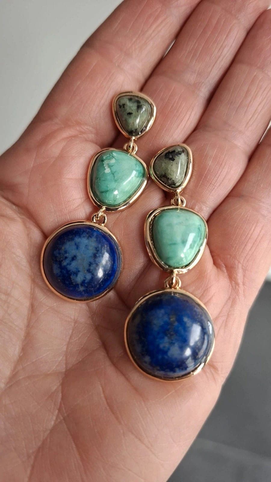 Boho edelsteen magnesiet oorbellen turquoise & lapis lazuli