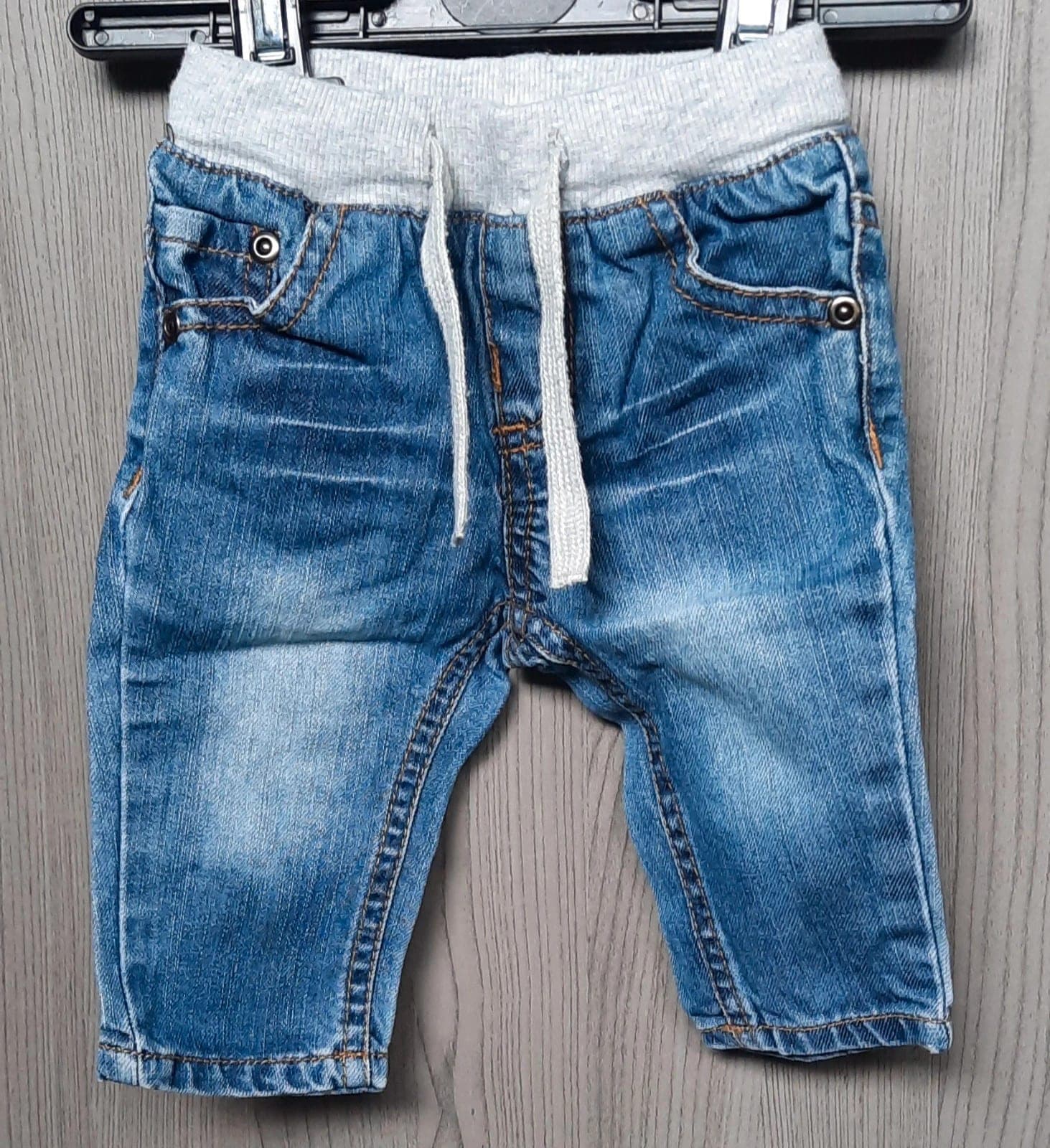 HEMA jeansbroek baby 62 cm