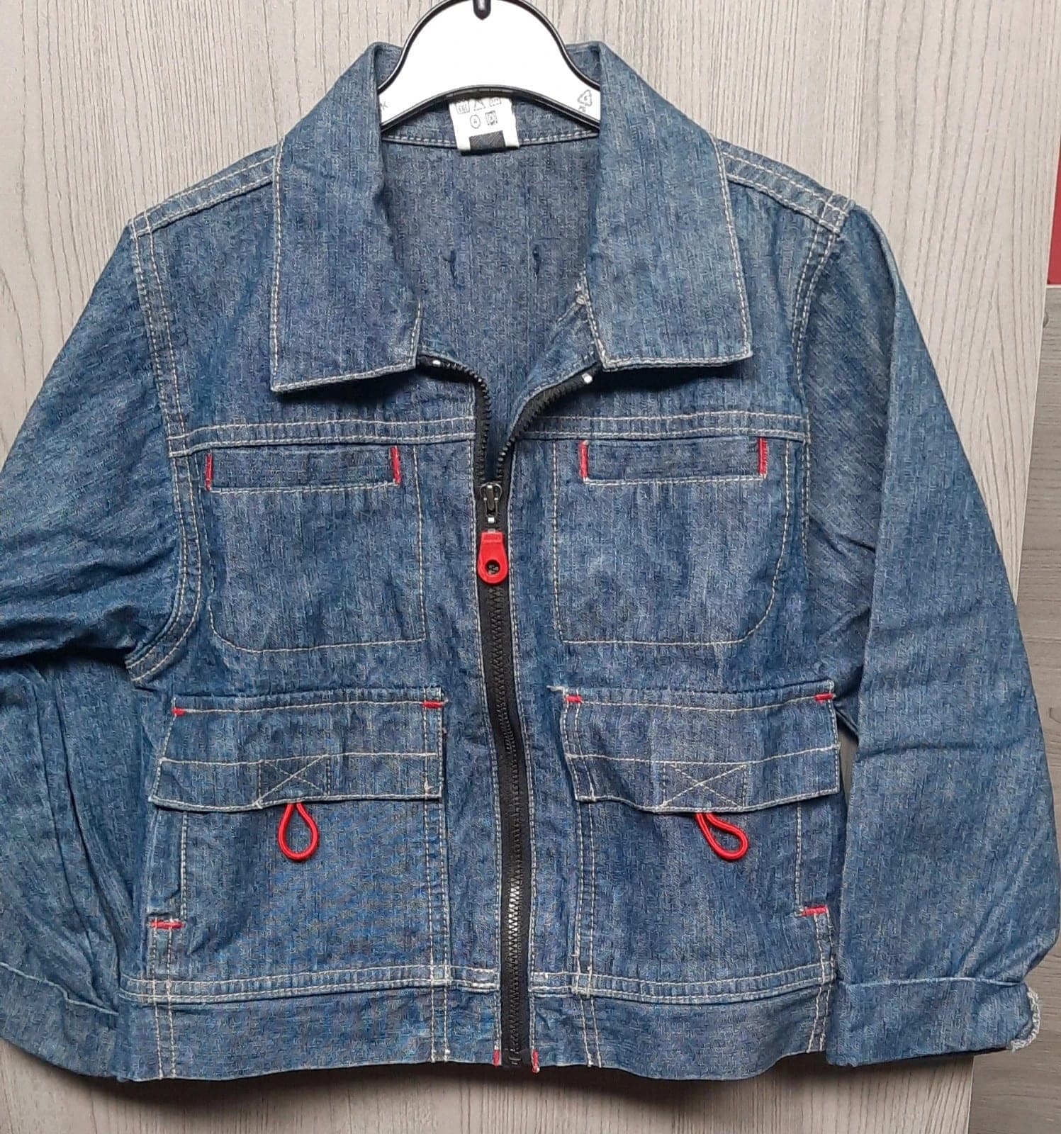 HEMA jeansvestje voor jongens