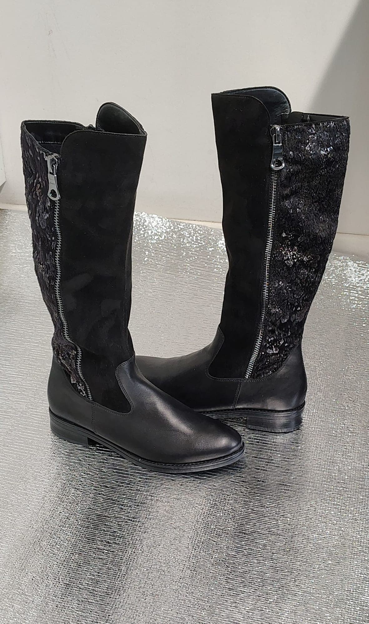 Zwarte boots met pailletten en suède