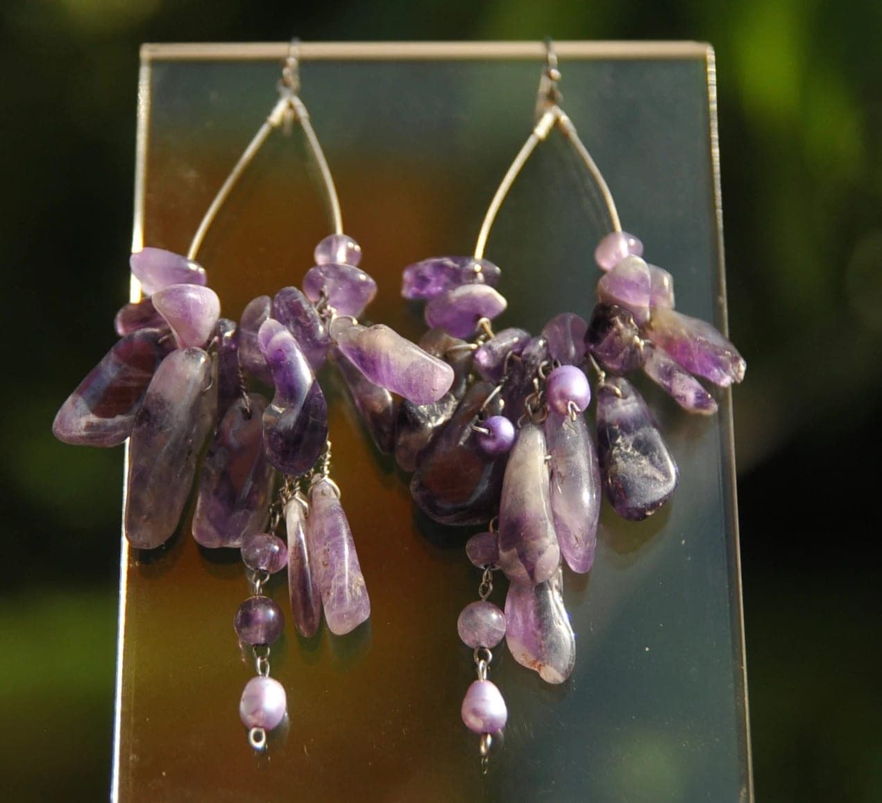 Amethyst statement oorbellen natuurlijk