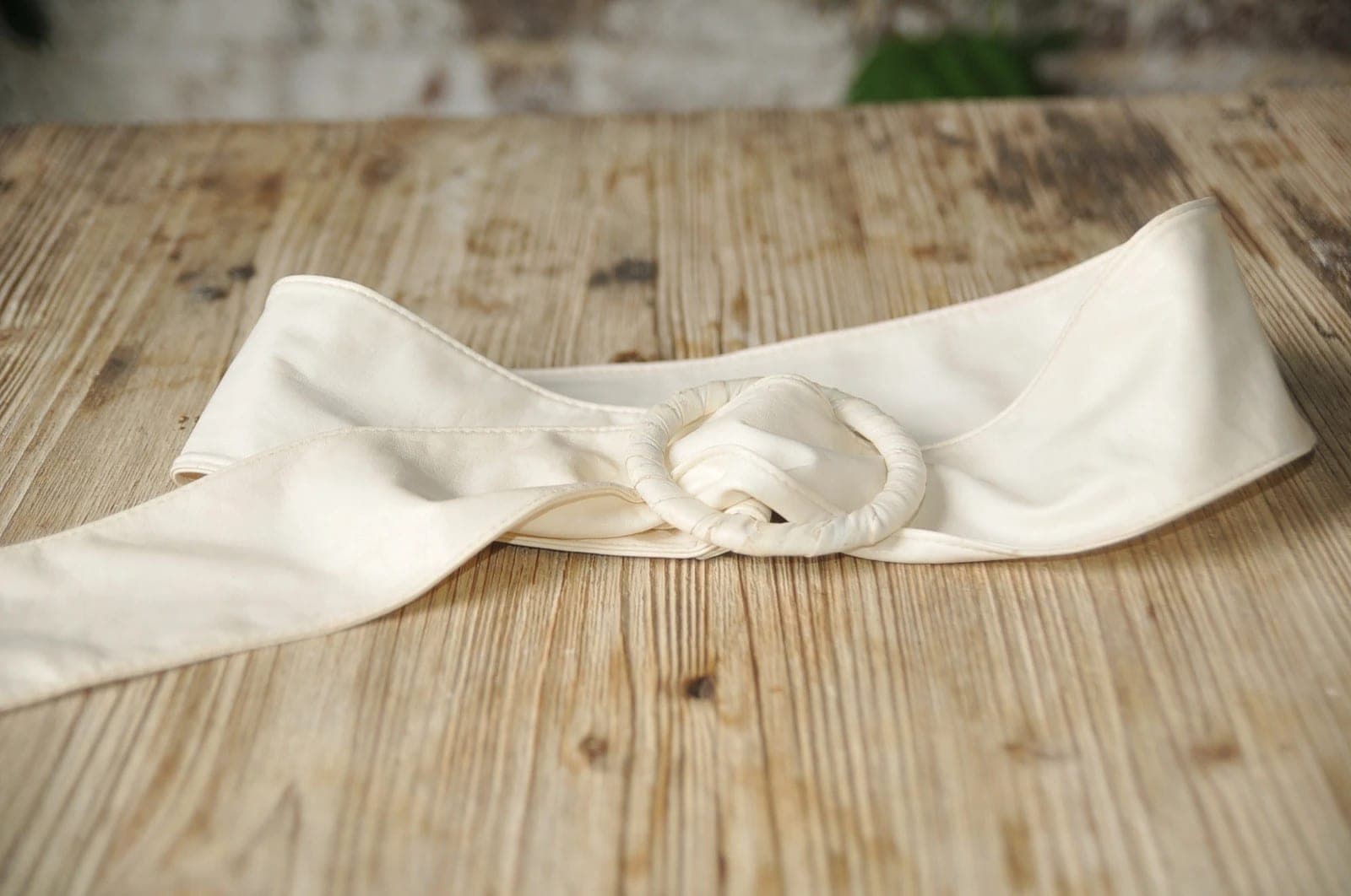Brede damesriem écru, 110 cm