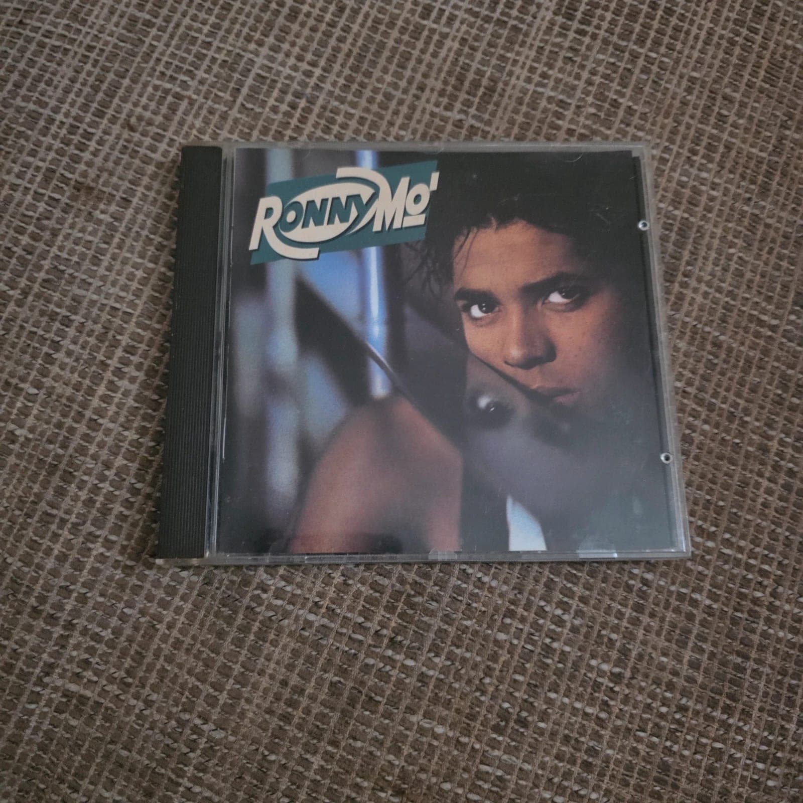 Ronny Mo' - Debut Album (1994) CD Virgin Records | Pop/Soul | Ronny Mosuse