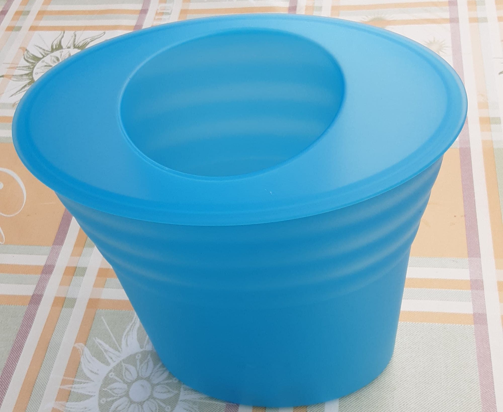 Tupperware champagne koeler ijsemmer blauw