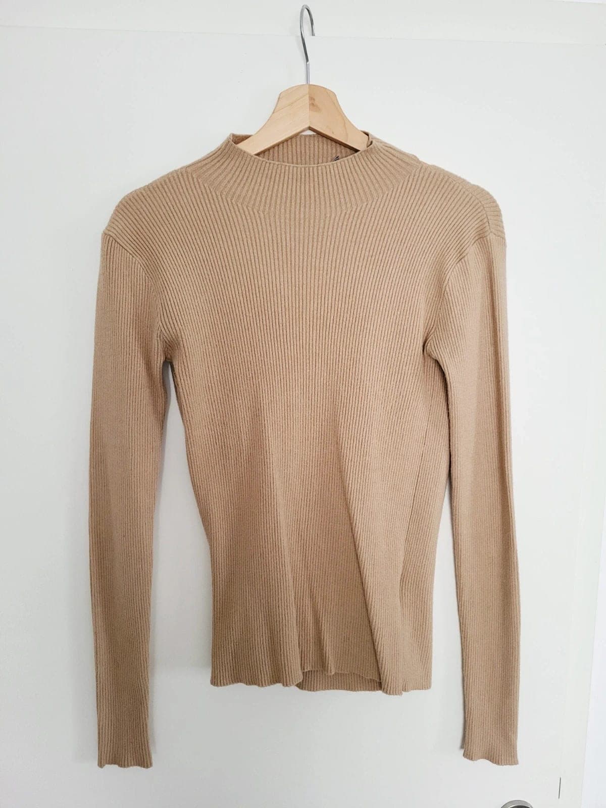 NA-KD rib top met open rug maat S