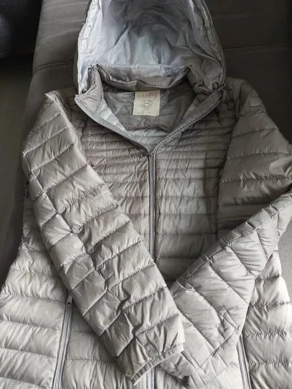 ESPRIT donsjas met capuchon beige