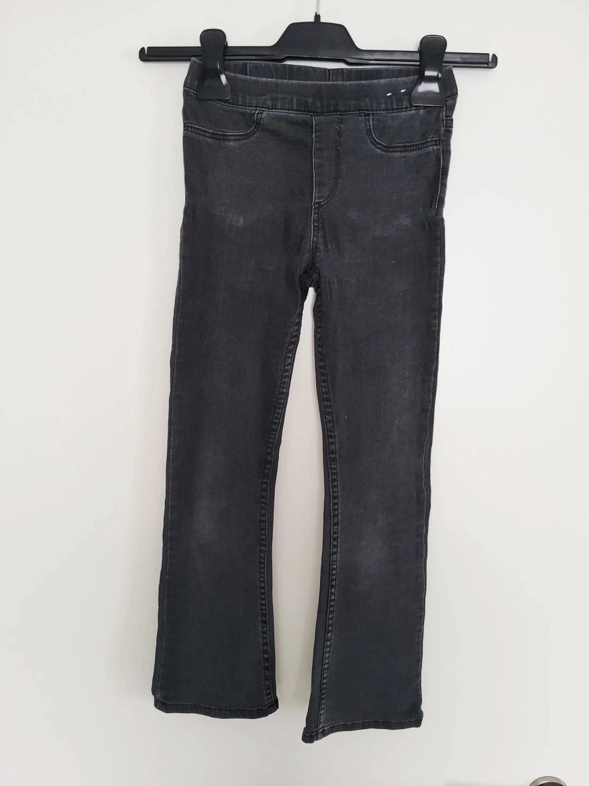 H&M flare jeans maat 122 donkergrijs