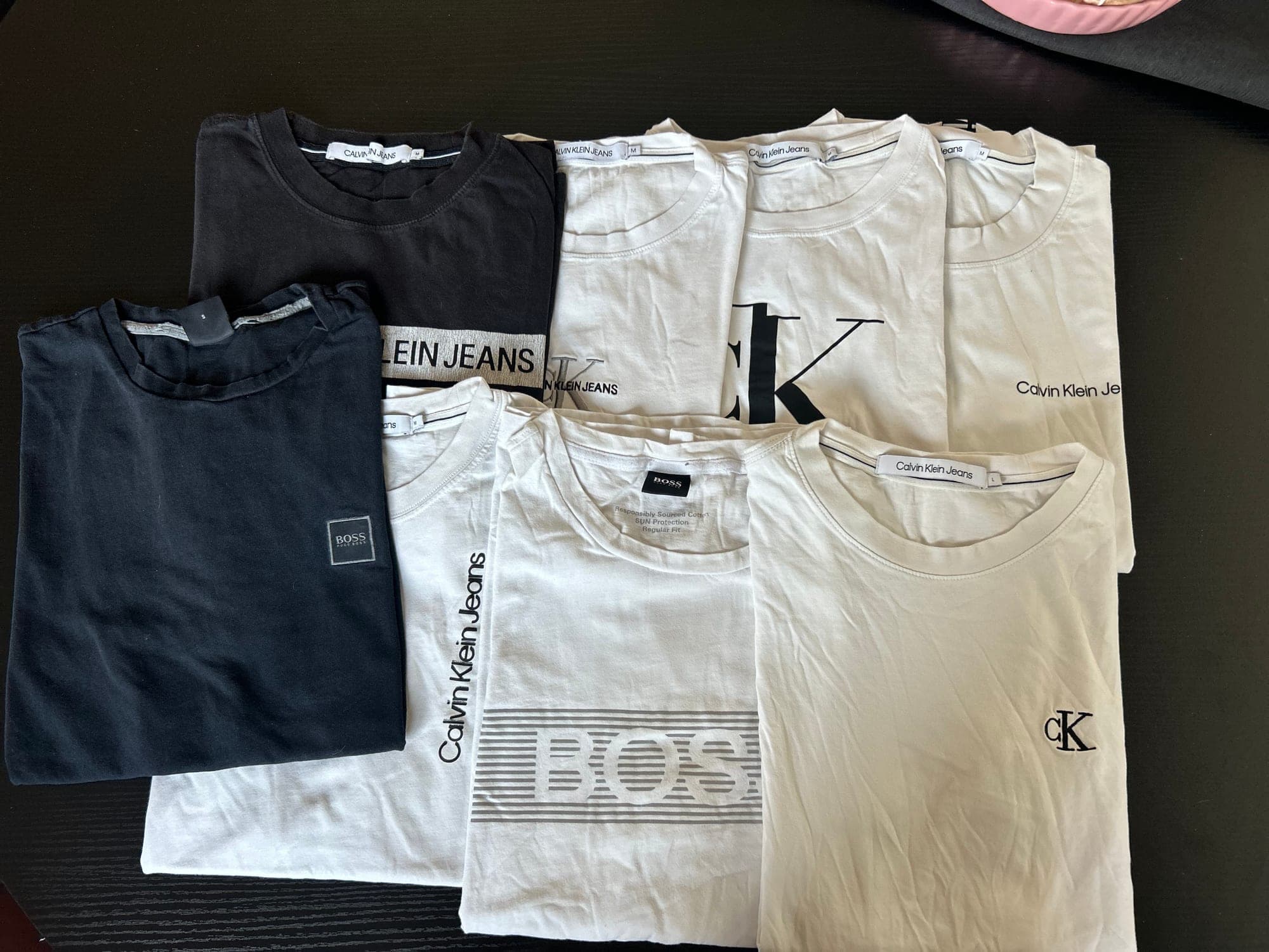 Lot van 8 designer t-shirts - Calvin Klein, BOSS