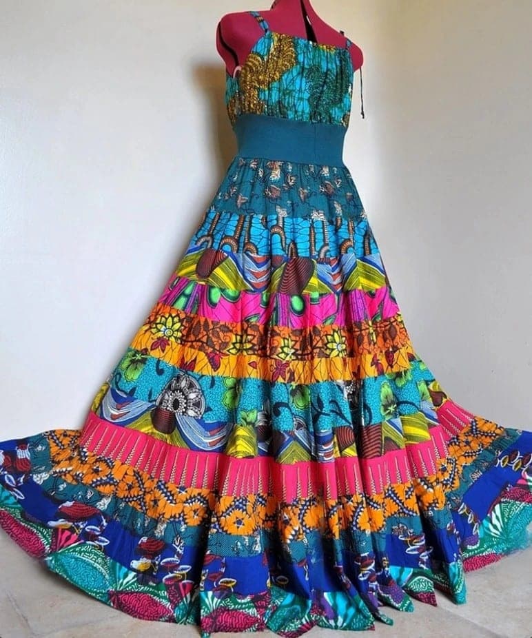 Lang turquoise zomerkleed in Afrikaanse Wax stof