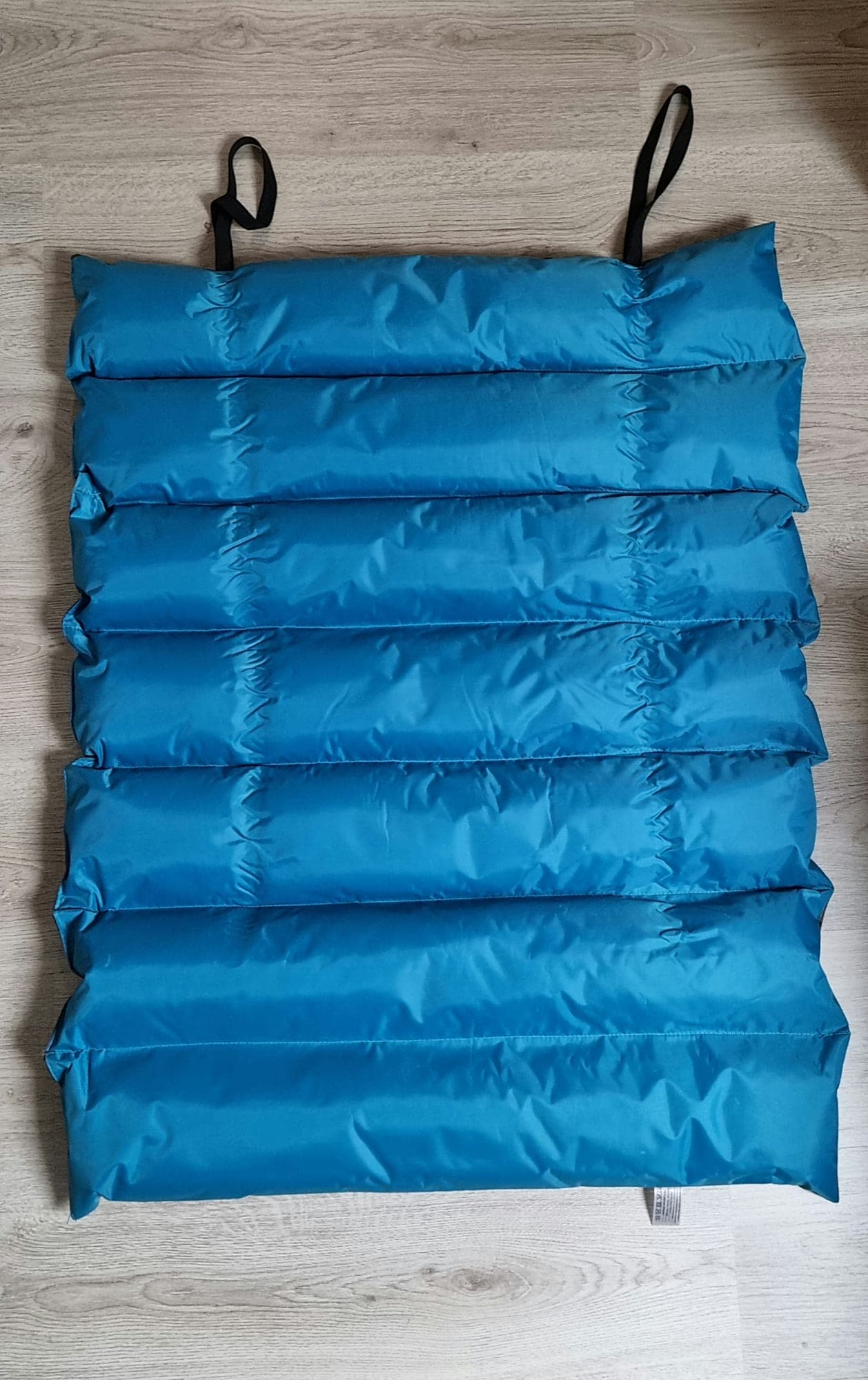 Joli tapis pour chien à rouler