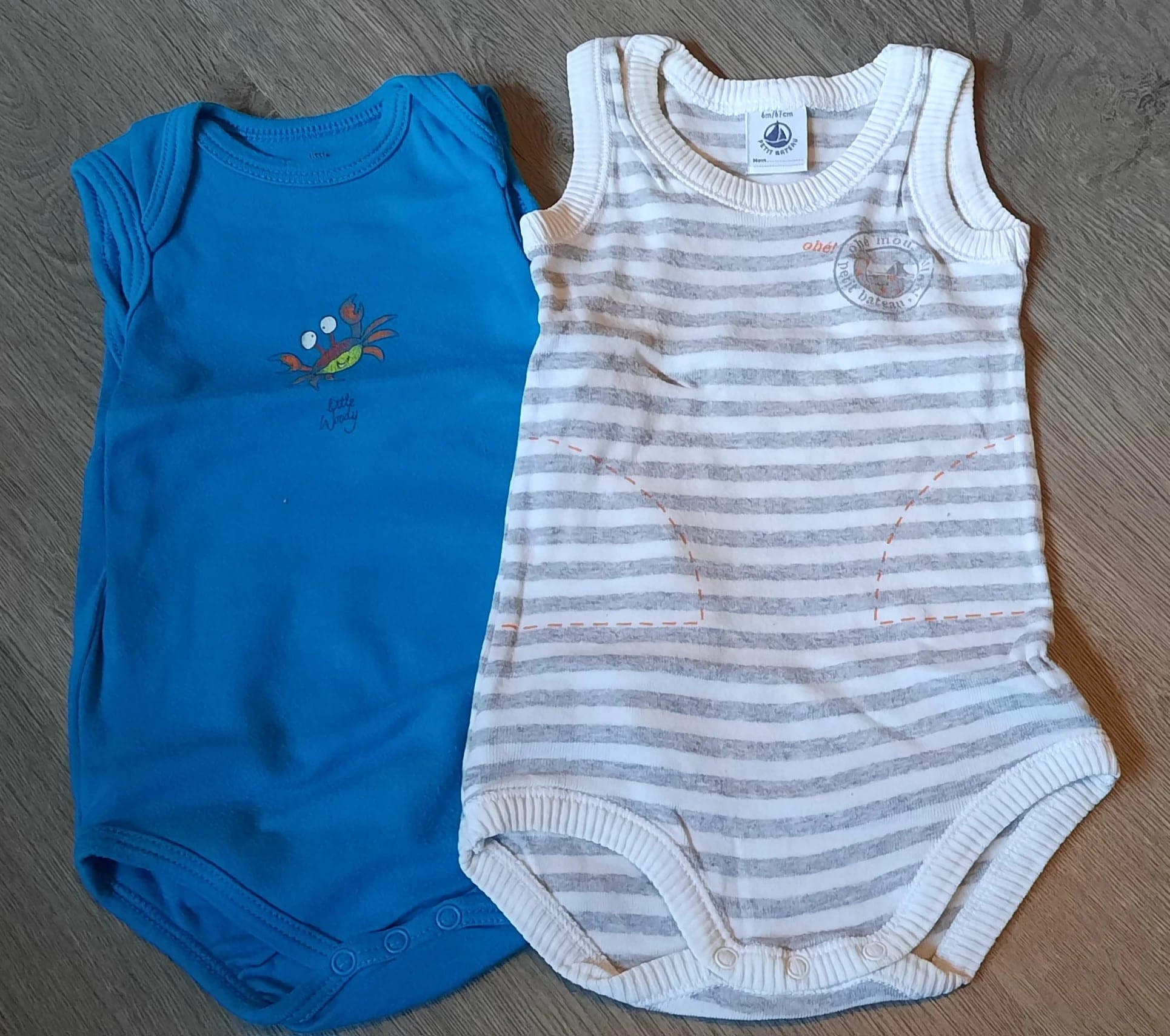 2 Woody body's maat 68 (6-9 maanden)