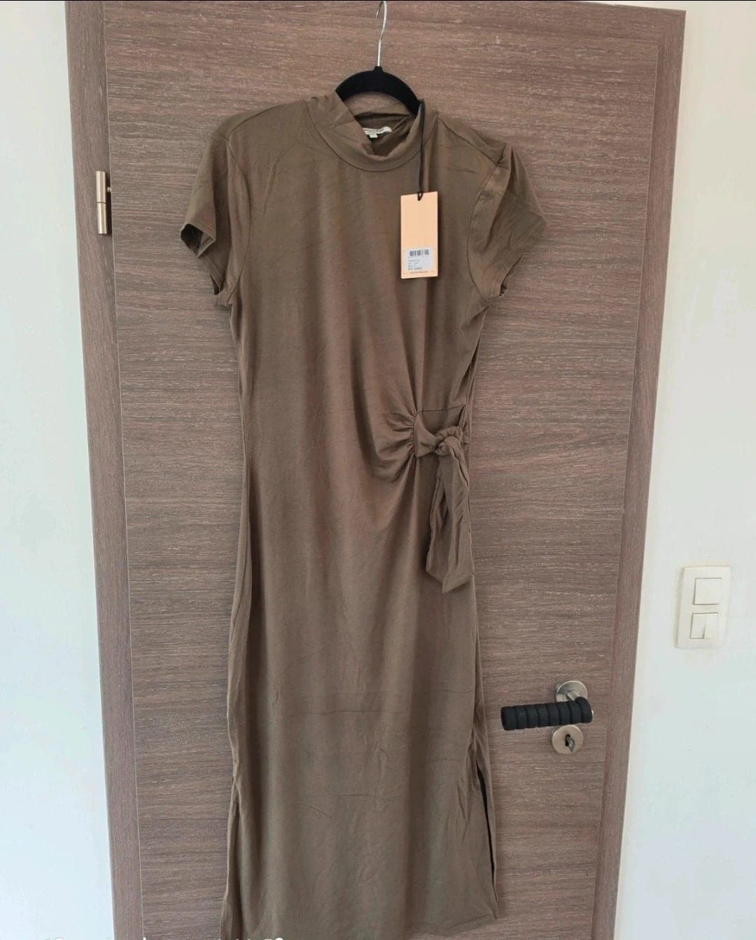Neuf avec étiquette – Robe Midi / Longue Scotch & Soda Draperie & Nœud Taille L
