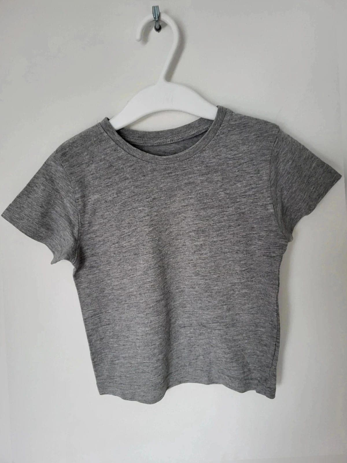 Grijze basic T-shirt Primark 98
