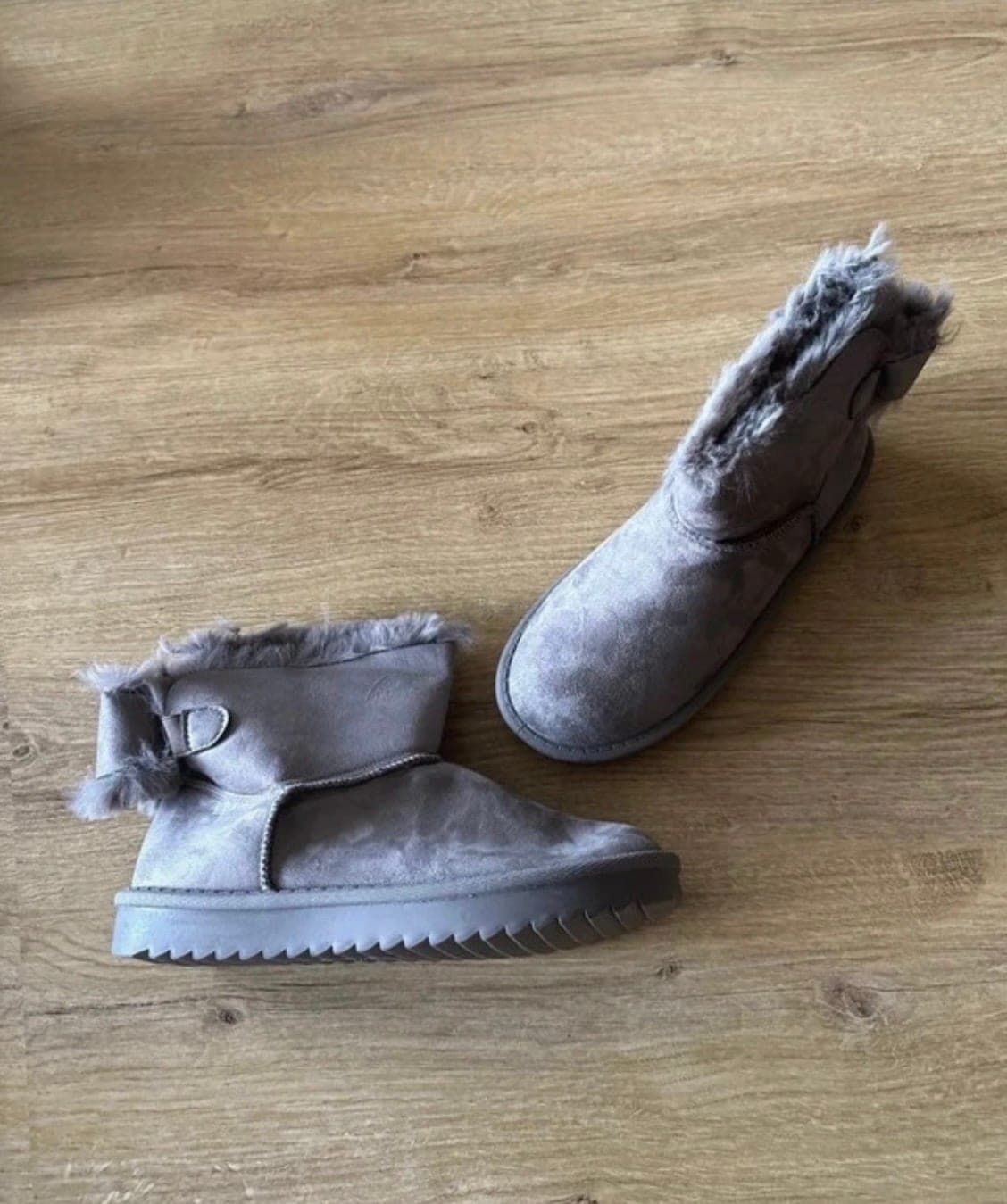 Grijze suède boots W.S Shoes maat 37 met fluffy bont voering