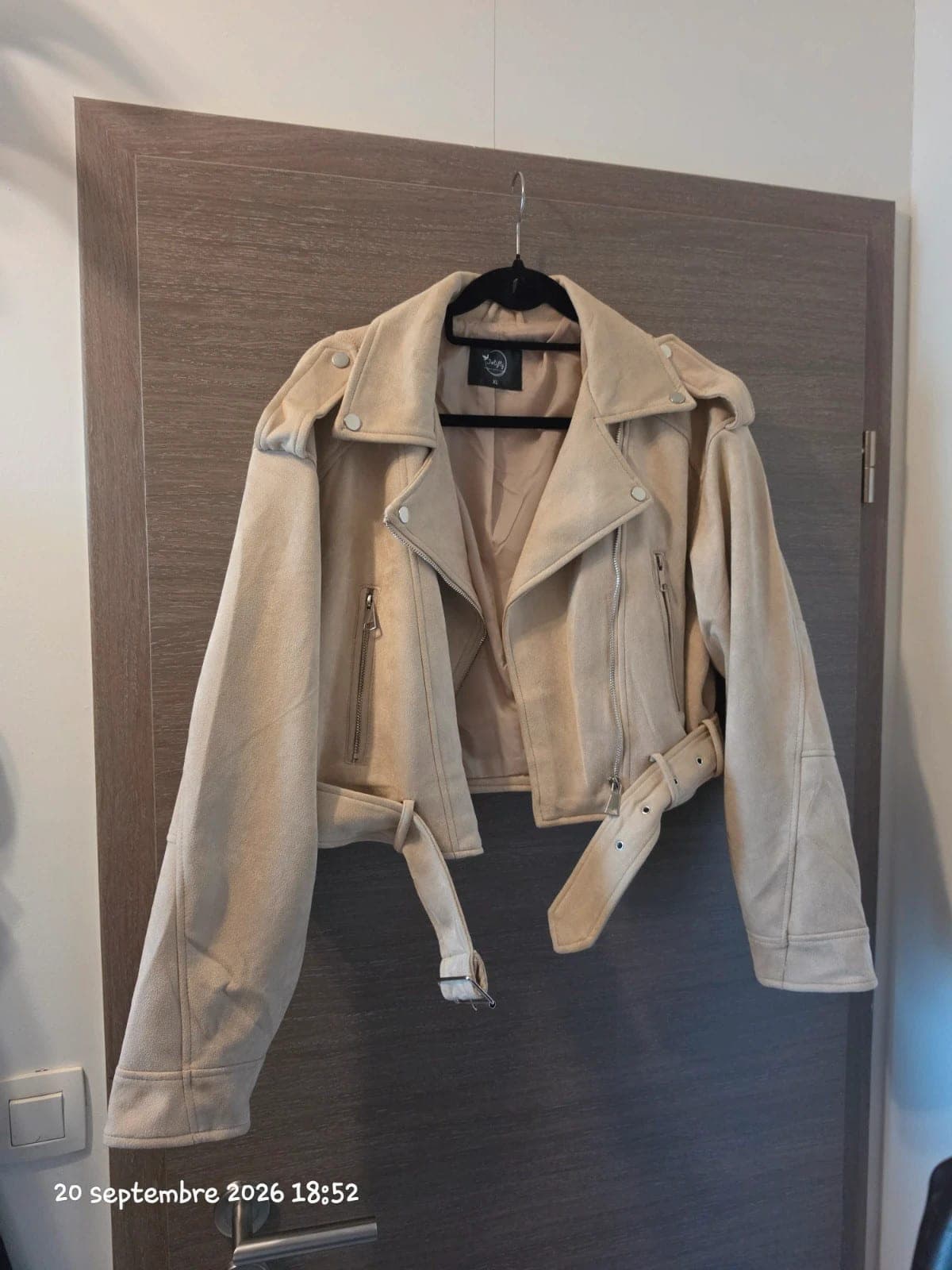 Perfecto Jolifly Paris beige effet peau de pêche XL