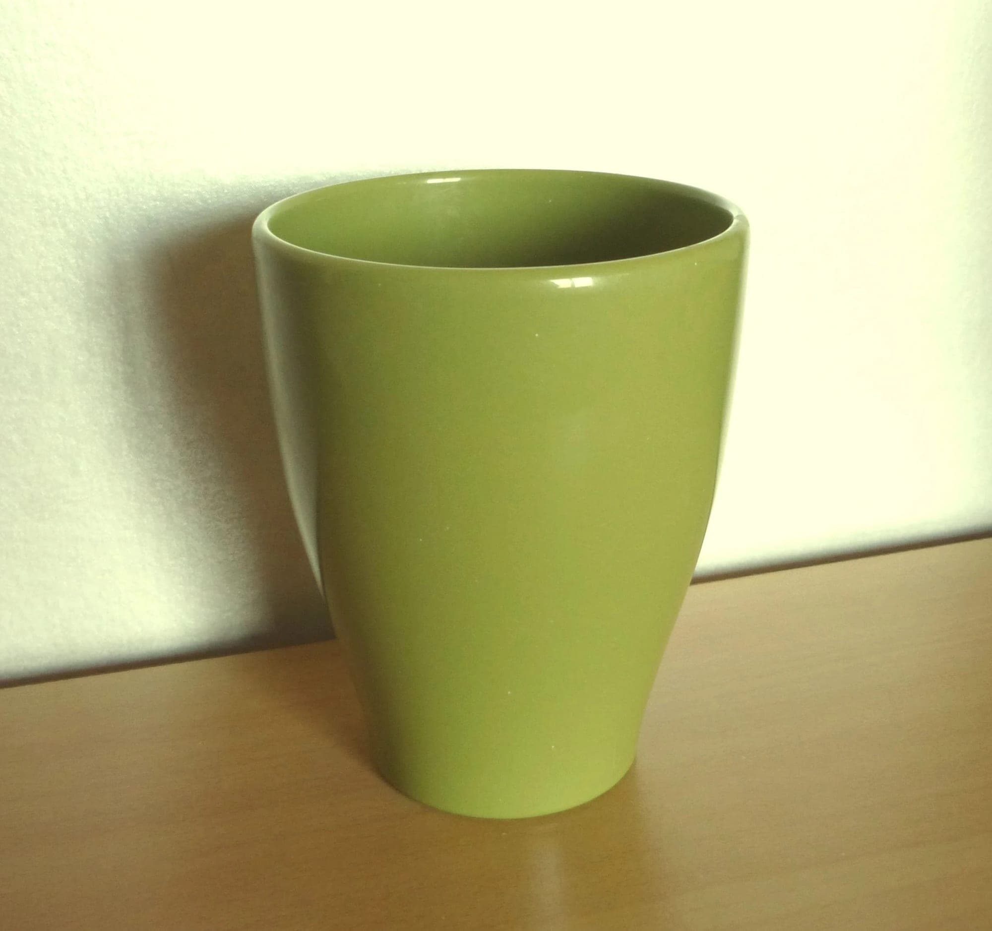 Groene porseleinen bloempot 13x17cm