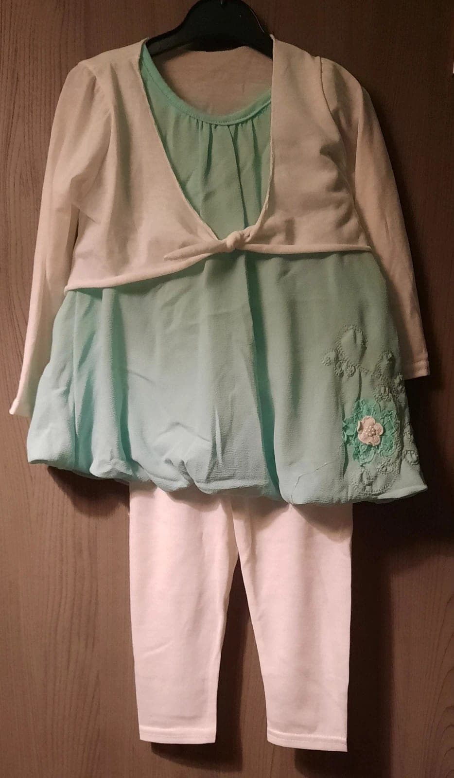 BB Fiona jurkje met legging en vestje