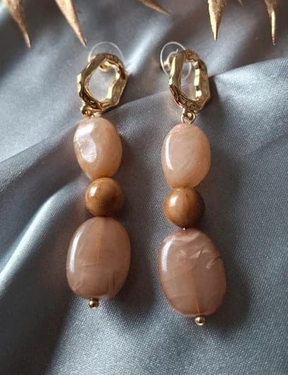 Boho oorstekers Trendy beige - Cotton Club