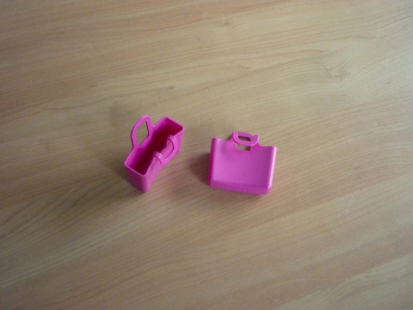 Set van 2 fuchsia roze theezakjes houders van Koziol
