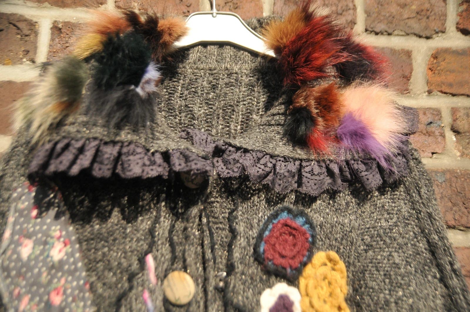 Lange boho cardigan met nepbont en kant