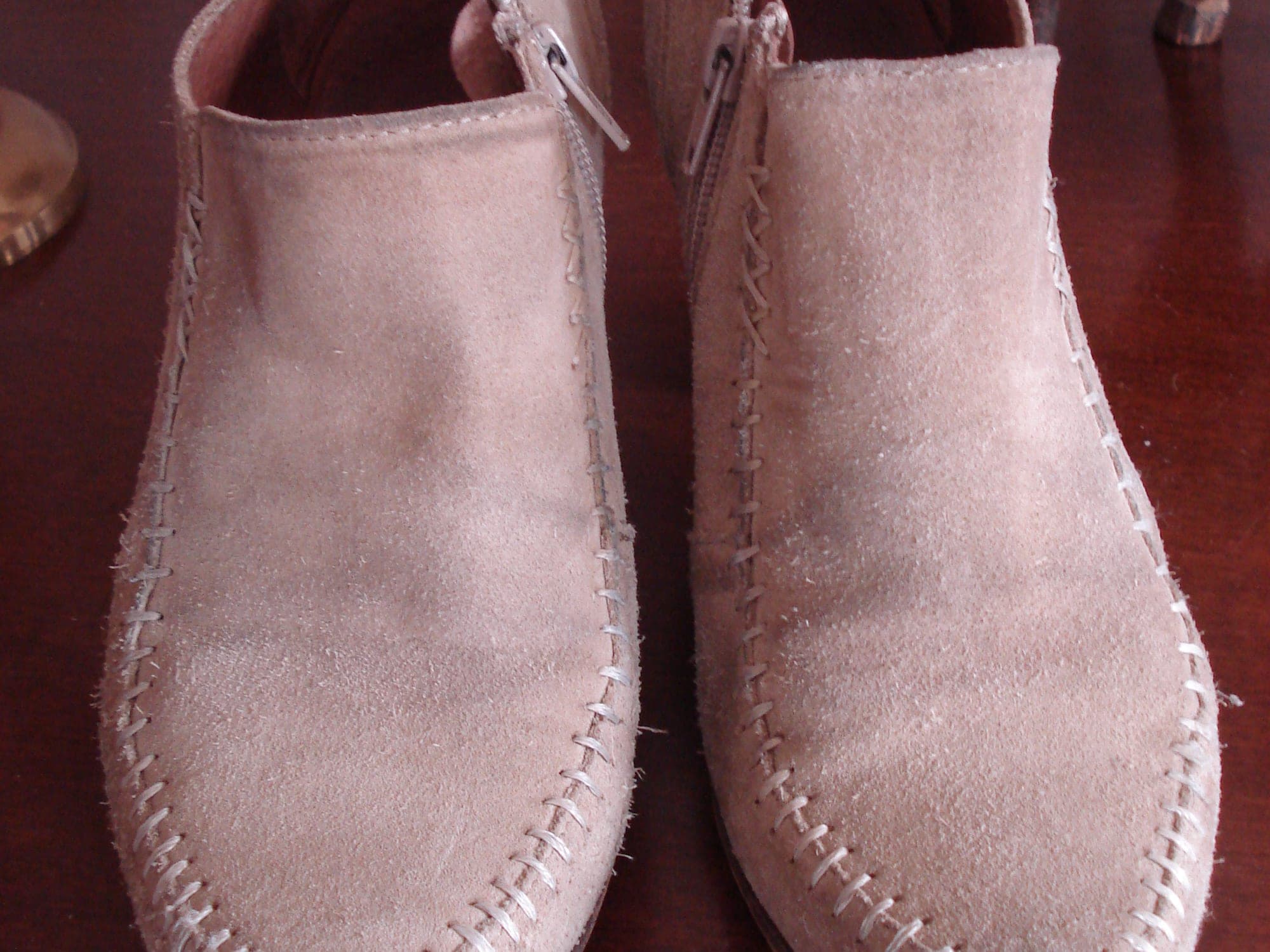 Daim ankle boots size 39 taupe
