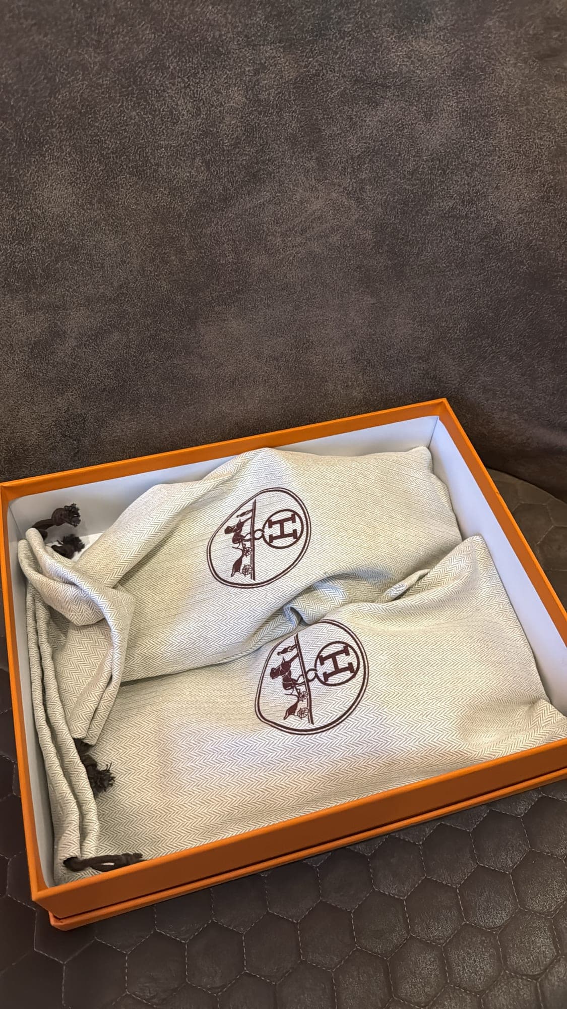 Hermès Loafers Maat 37 - Crème & Geel Leer