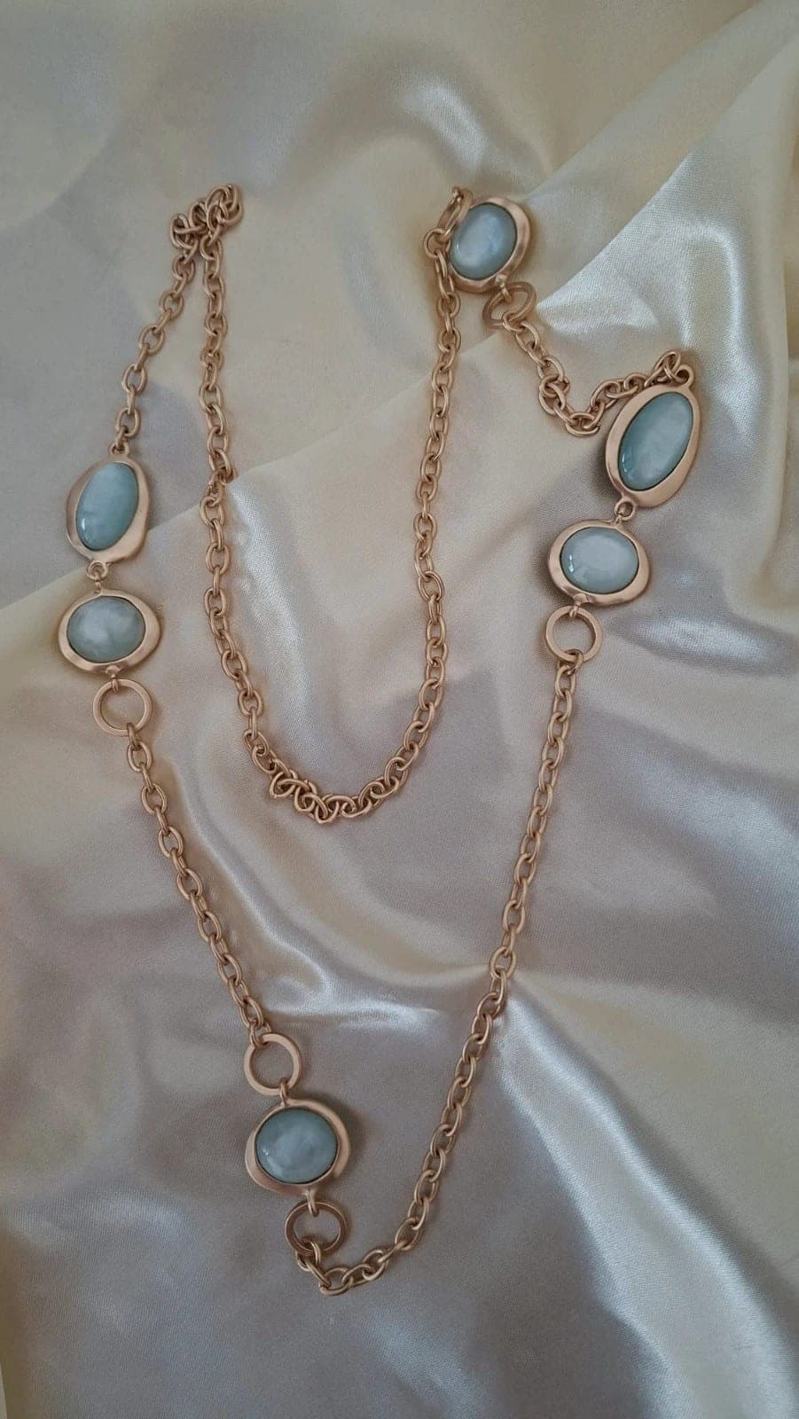 Les Cordes ketting met turquoise stenen - rosé goudkleurig